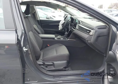 2025 Toyota Camry Le z USA, uszkodzony, nr VIN 4T1DBADK0SU530277